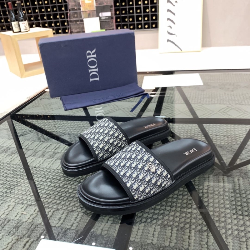 ch**an D*or slippers